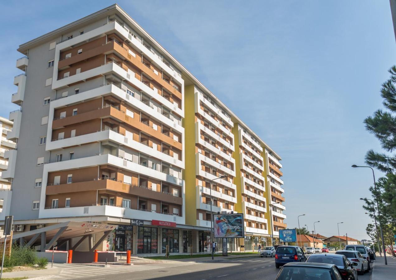 Apart Compliment Podgorica Exteriör bild