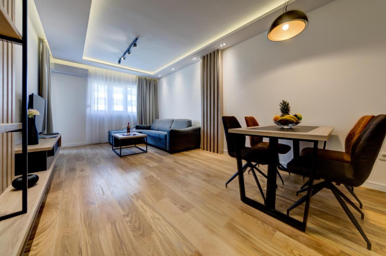 Apart Compliment Podgorica Exteriör bild