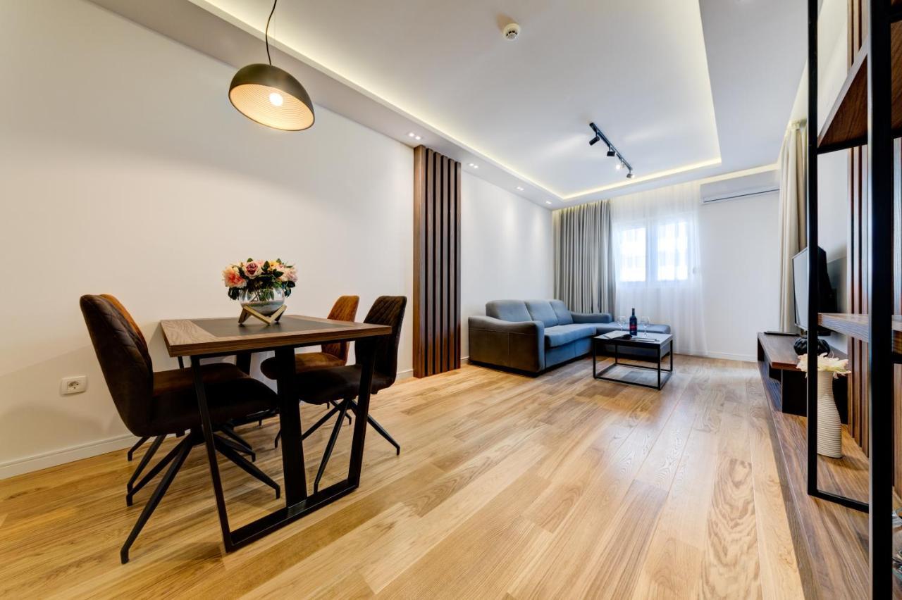 Apart Compliment Podgorica Exteriör bild